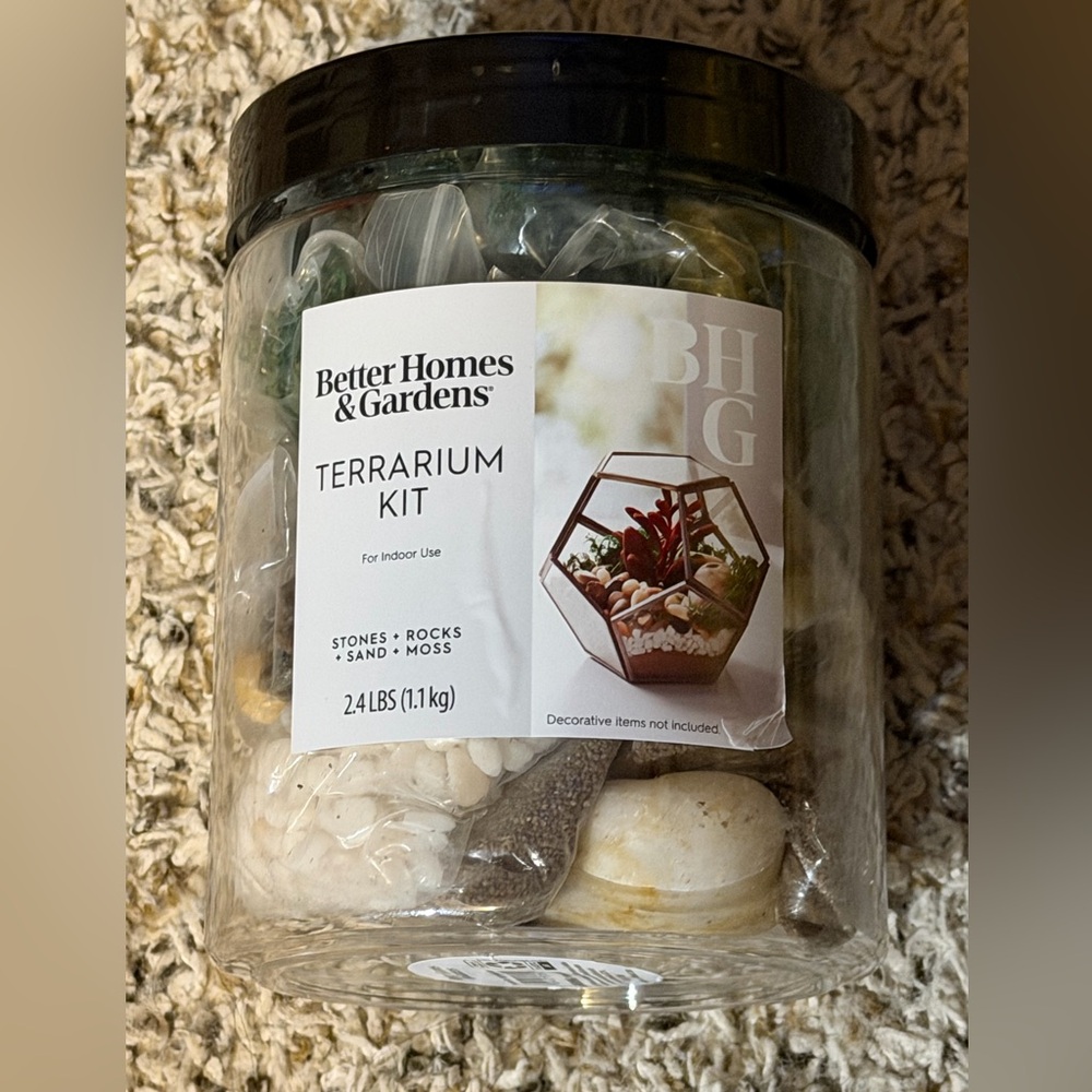 🪨 Better Homes & Garden terrarium kit, NWT